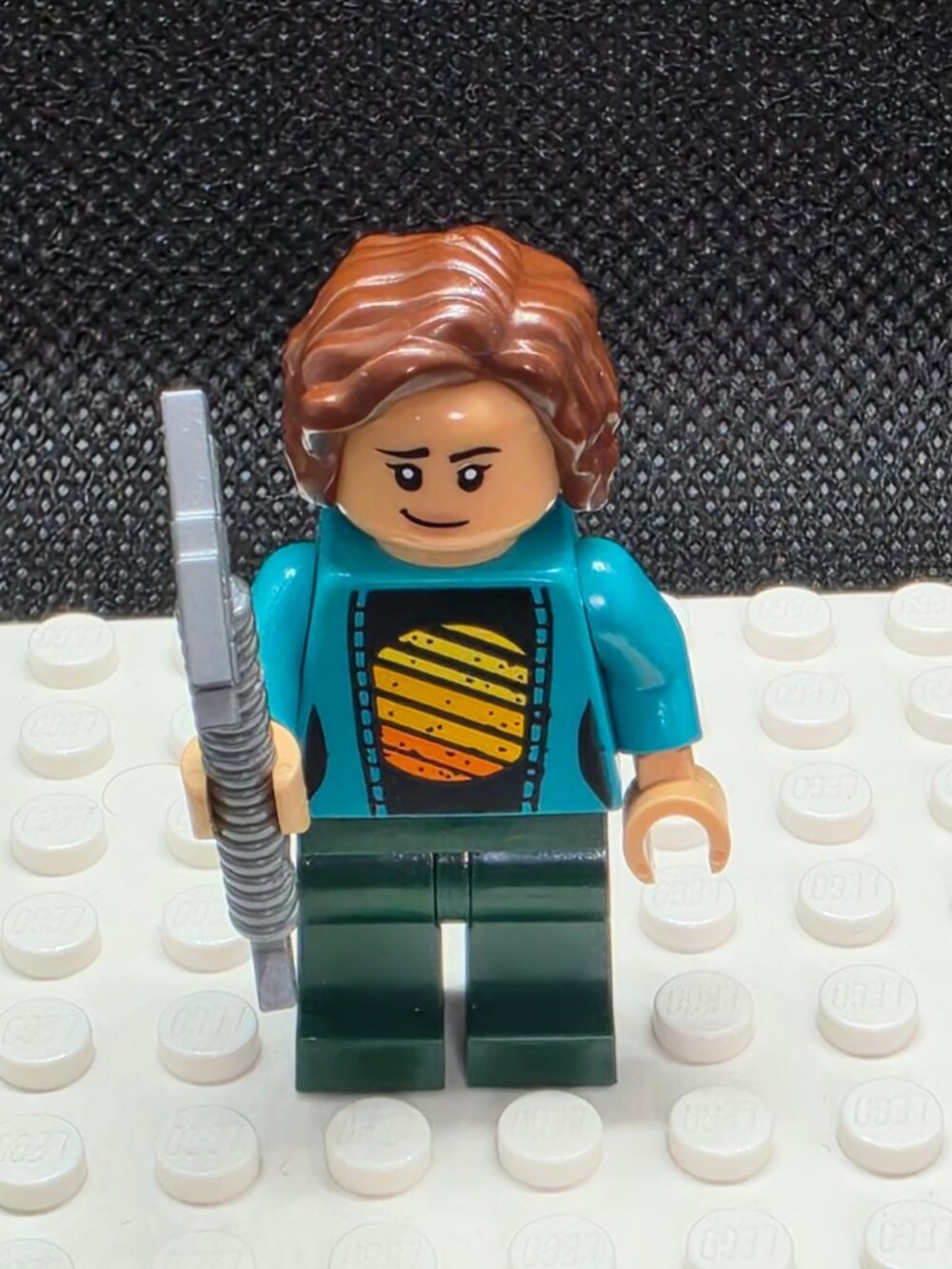 LEGO Minecraft Natalie Minifigure (min209) From Ghast Balloon Village Set
